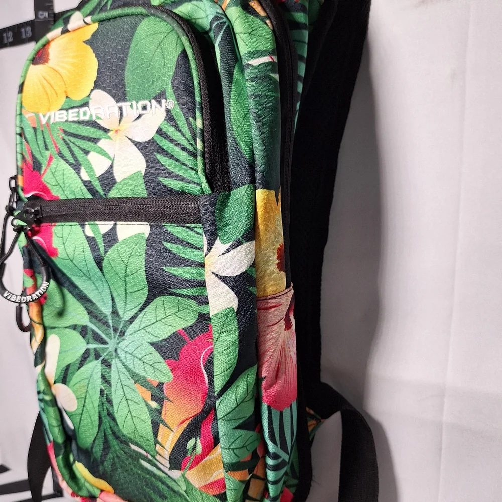 Vibedration Hydration Backpack w/o bladder - Tropical - Used